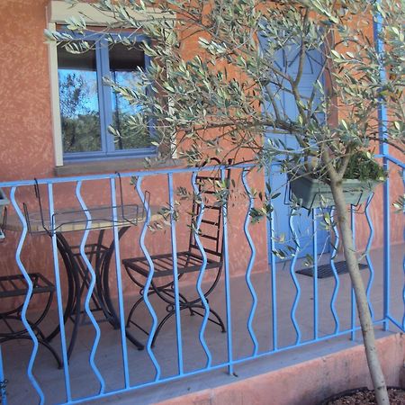 La Douloire Hotel Перн-ле-Фонтен Екстериор снимка